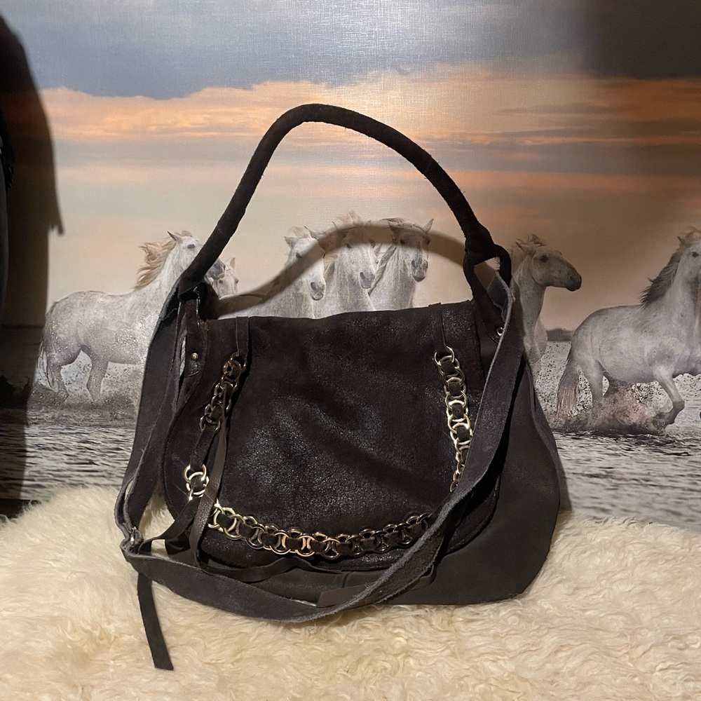 Kelsie Daggar XXL suede bag